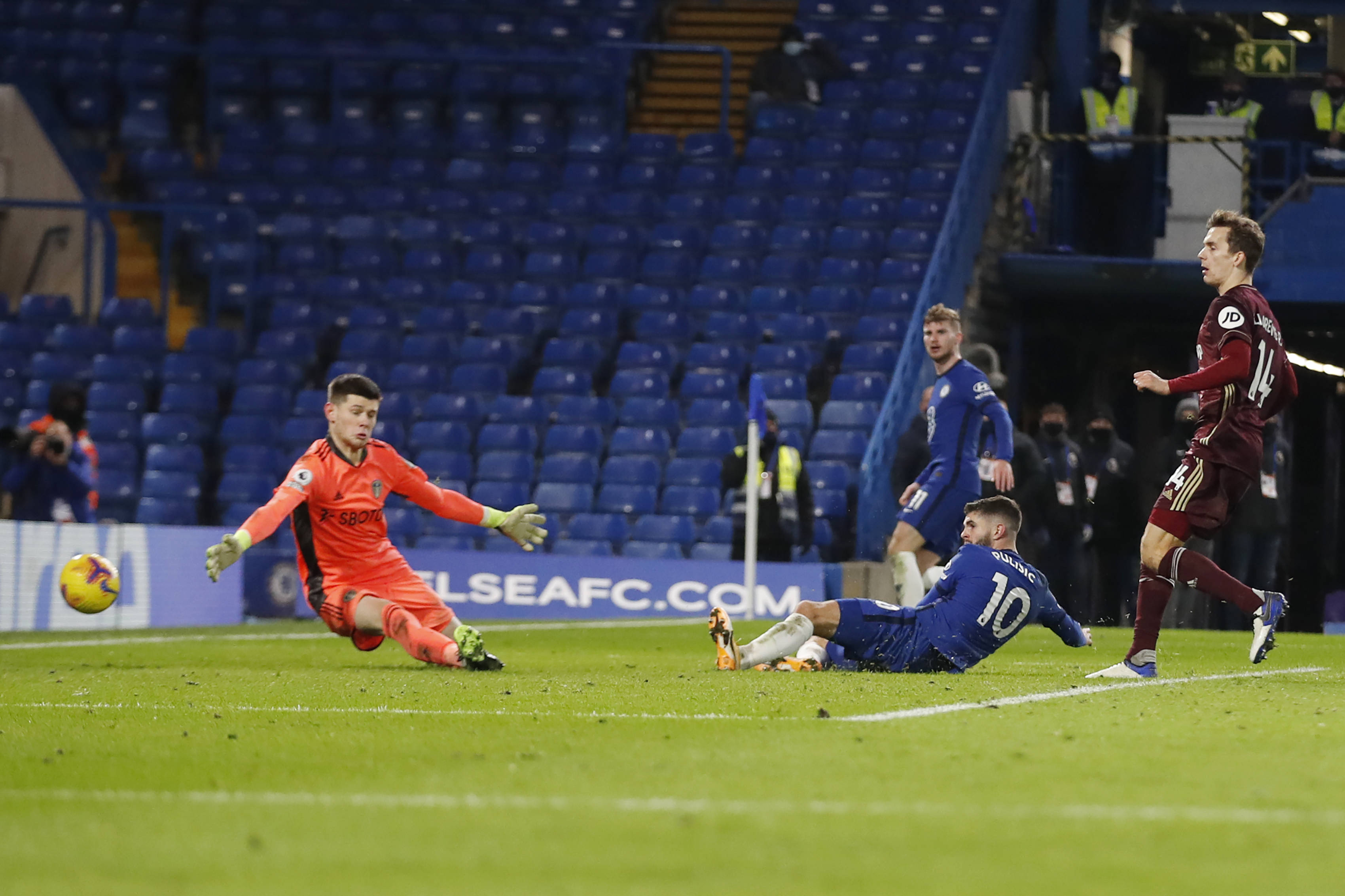 他们仍致力 他们仍致力